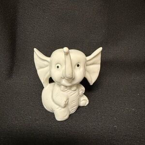 Adorable Ceramic Elephant Figurine ring holder